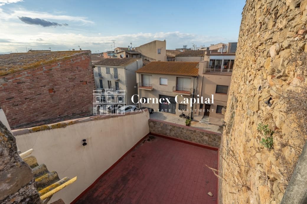 4 slaapkamer Huis te koop in Verges - € 275.000 (Ref: 9371873)