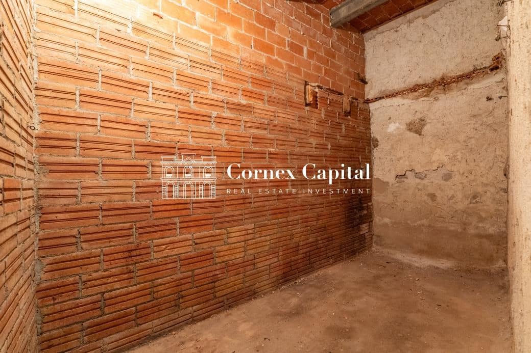 4 slaapkamer Huis te koop in Verges - € 275.000 (Ref: 9371873)