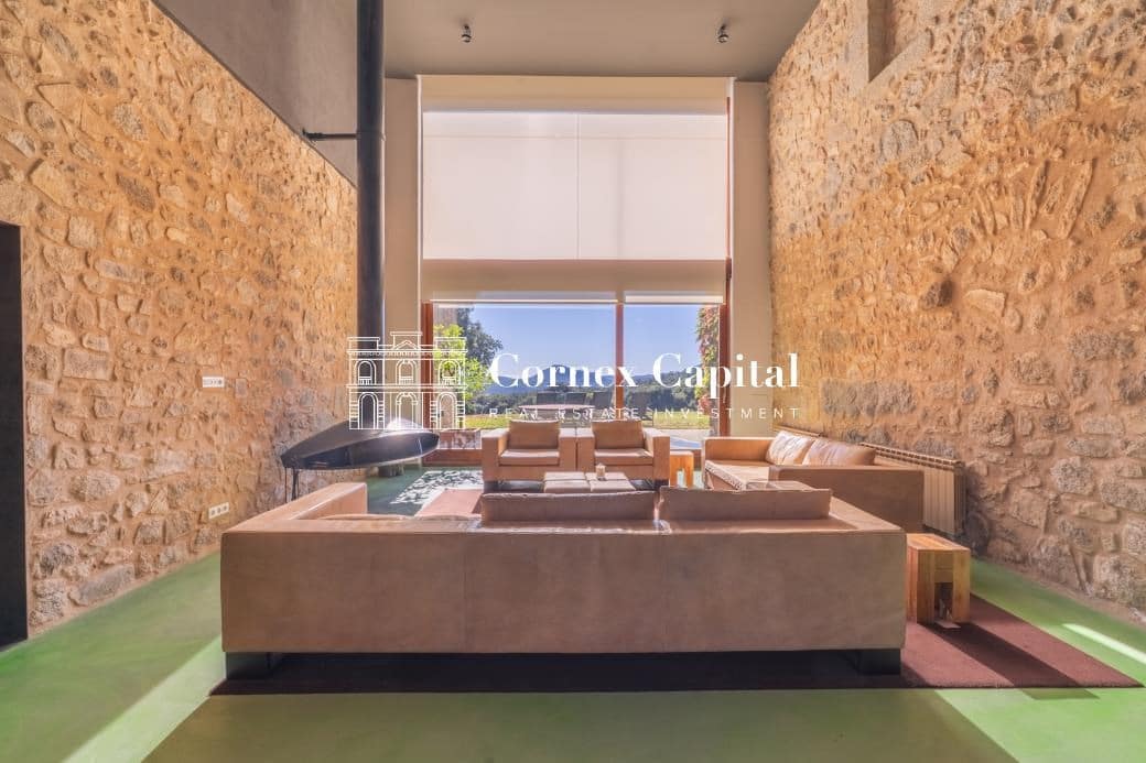 10 makuuhuone Maalaistalo myytävänä paikassa Macanet de Cabrenys mukana 
autotalli - 2 700 000 € (Ref: 9390389)