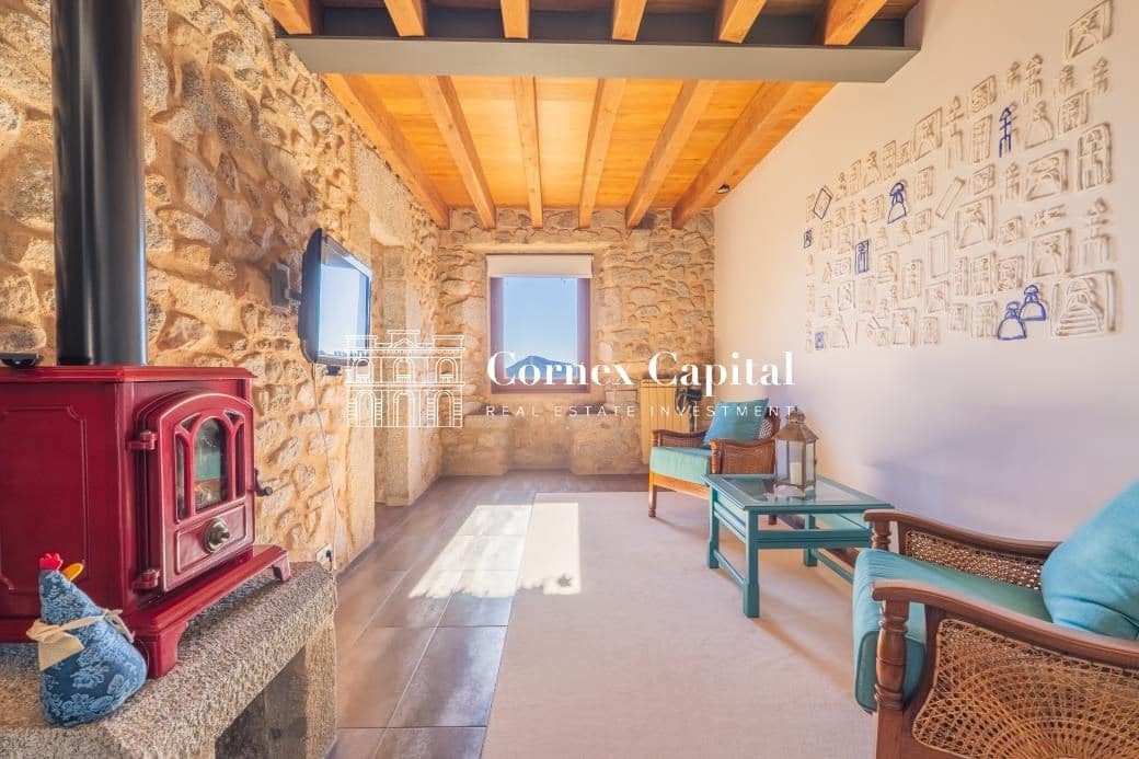 10 makuuhuone Maalaistalo myytävänä paikassa Macanet de Cabrenys mukana 
autotalli - 2 700 000 € (Ref: 9390389)