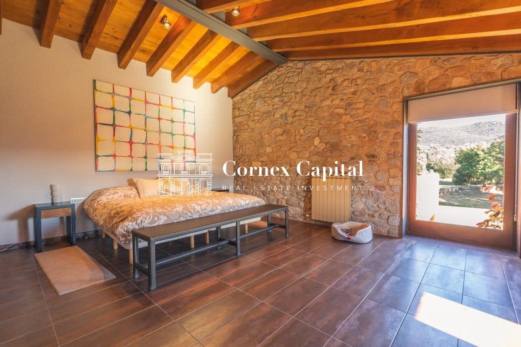 10 makuuhuone Maalaistalo myytävänä paikassa Macanet de Cabrenys mukana 
autotalli - 2 700 000 € (Ref: 9390389)