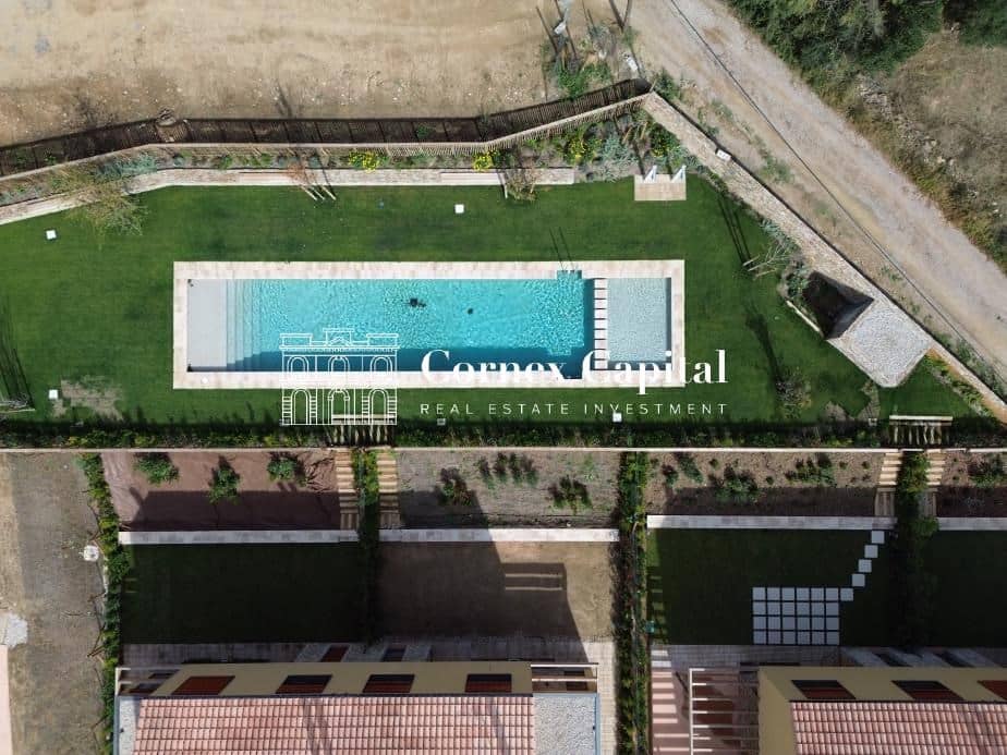 4 soverom Rekkehus til salgs i Regencos med svømmebasseng garasje - € 740 000 (Ref: 9395789)