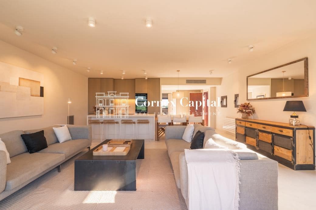 2 sovrum Lägenhet att hyra i Gualta med garage - 2 100 € (Ref: 9400556)