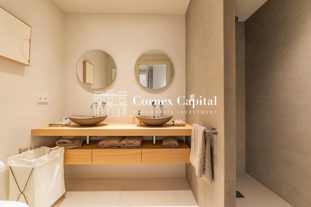 2 sovrum Lägenhet att hyra i Gualta med garage - 2 100 € (Ref: 9400556)