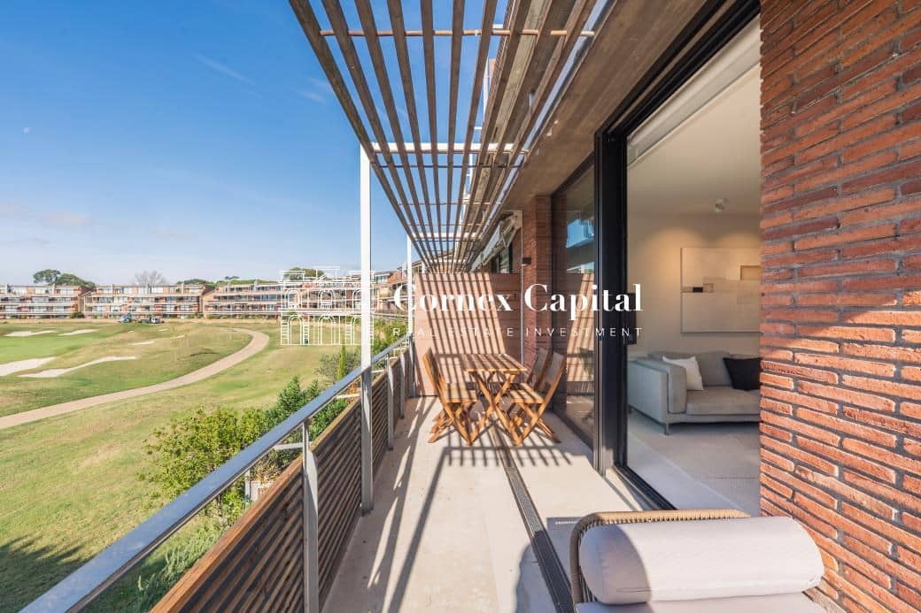 2 sovrum Lägenhet att hyra i Gualta med garage - 2 100 € (Ref: 9400556)