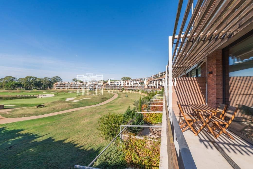 2 sovrum Lägenhet att hyra i Gualta med garage - 2 100 € (Ref: 9400556)