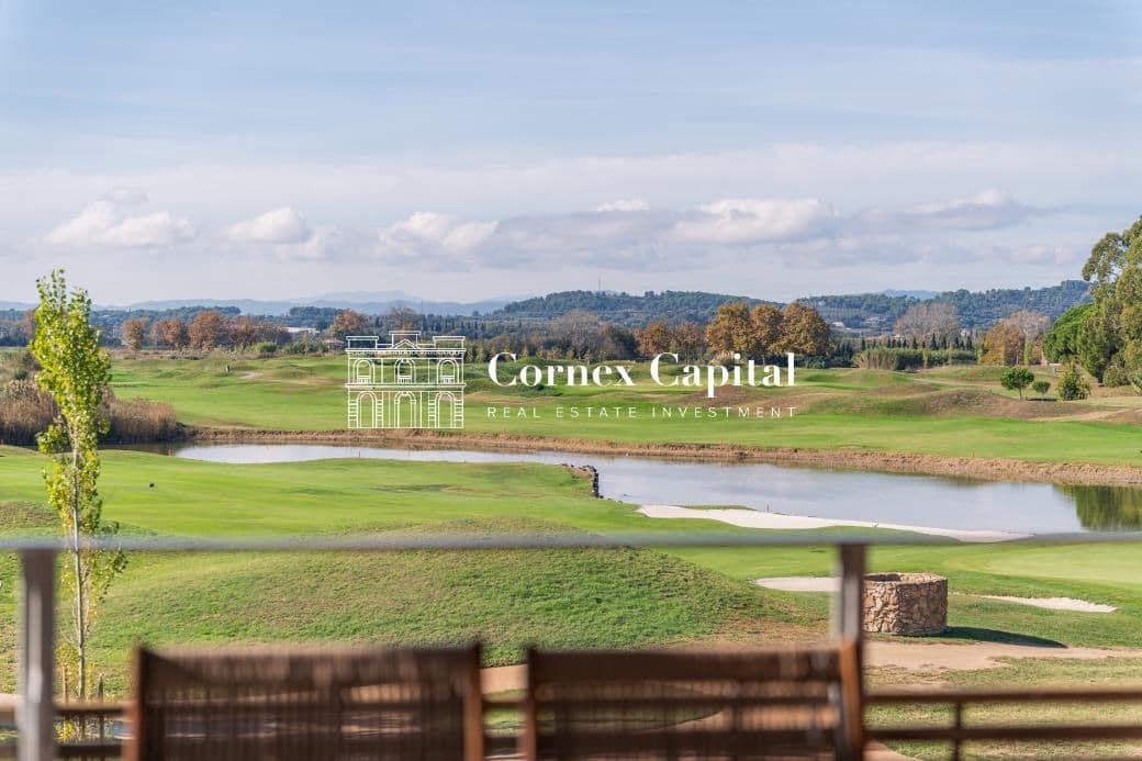 2 sovrum Lägenhet att hyra i Gualta med garage - 2 100 € (Ref: 9400556)