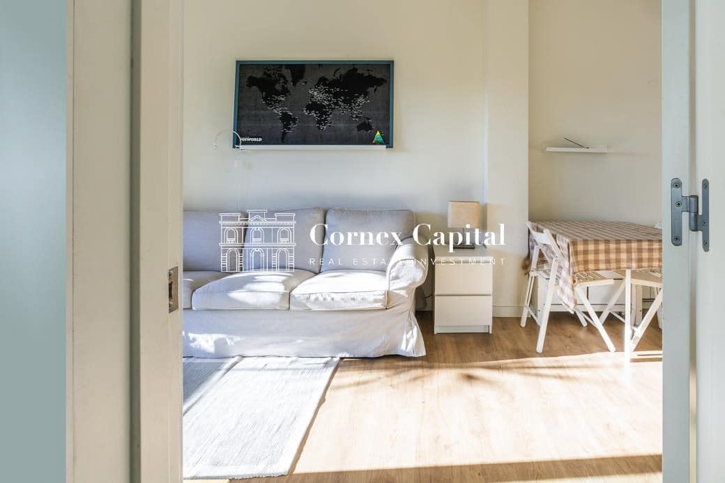 2 soveværelse Lejlighed til salg i Barcelona by - € 420.000 (Ref: 9403271)