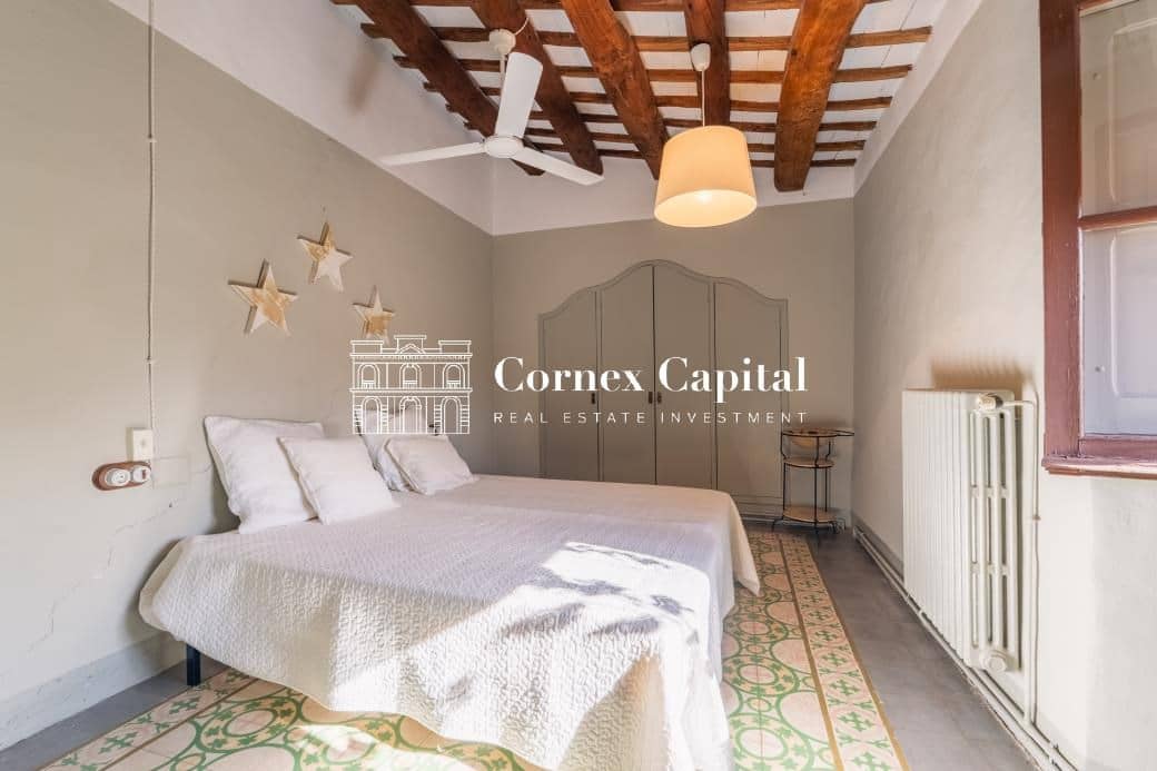 8 soveværelse Finca/Landehus til salg i Forallac med swimmingpool garage - € 2.600.000 (Ref: 9410730)