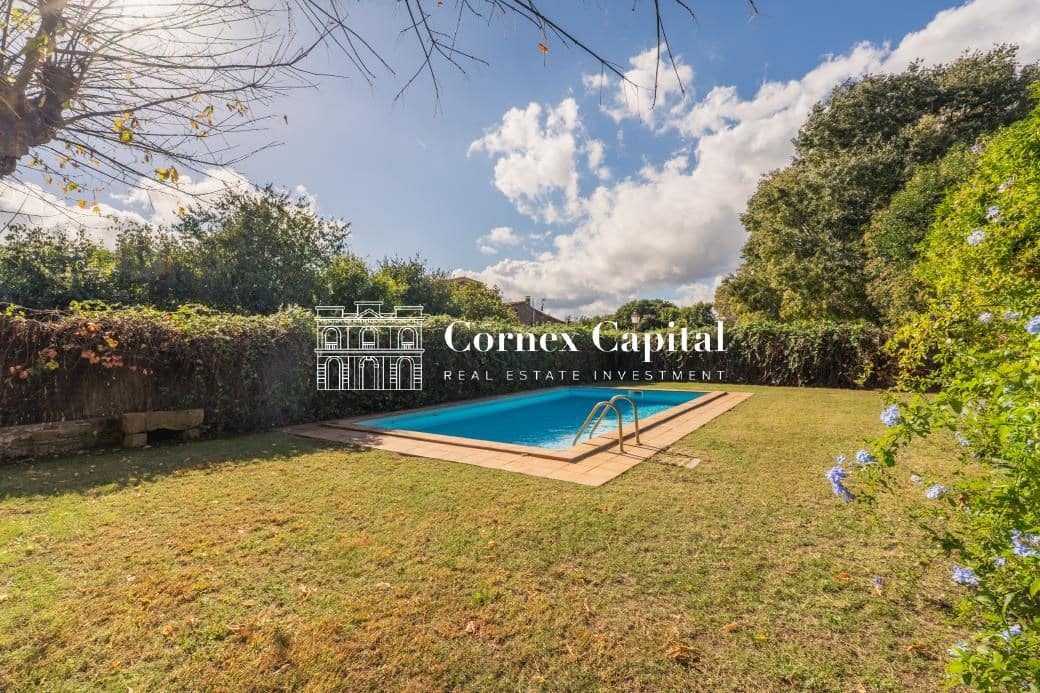 8 soveværelse Finca/Landehus til salg i Forallac med swimmingpool garage - € 2.600.000 (Ref: 9410730)