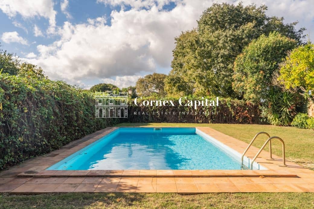 8 soveværelse Finca/Landehus til salg i Forallac med swimmingpool garage - € 2.600.000 (Ref: 9410730)