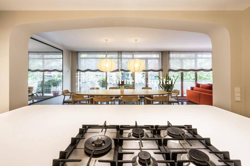 4 sovrum Lägenhet till salu i Barcelona stad med garage - 1 940 000 € (Ref: 9422073)