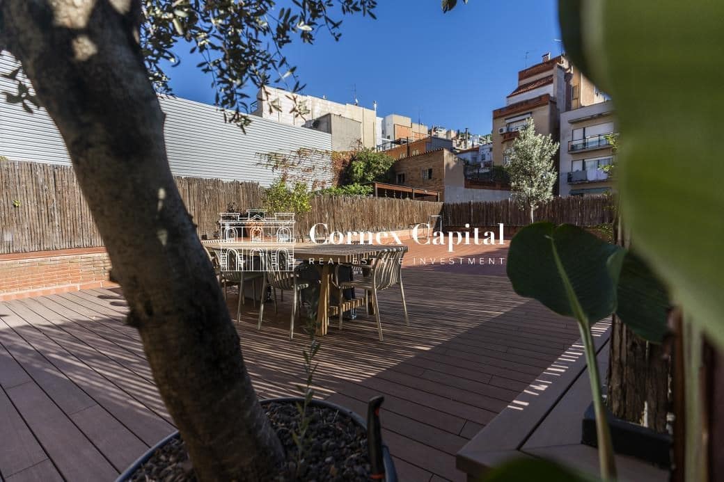 4 sovrum Lägenhet till salu i Barcelona stad med garage - 1 940 000 € (Ref: 9422073)