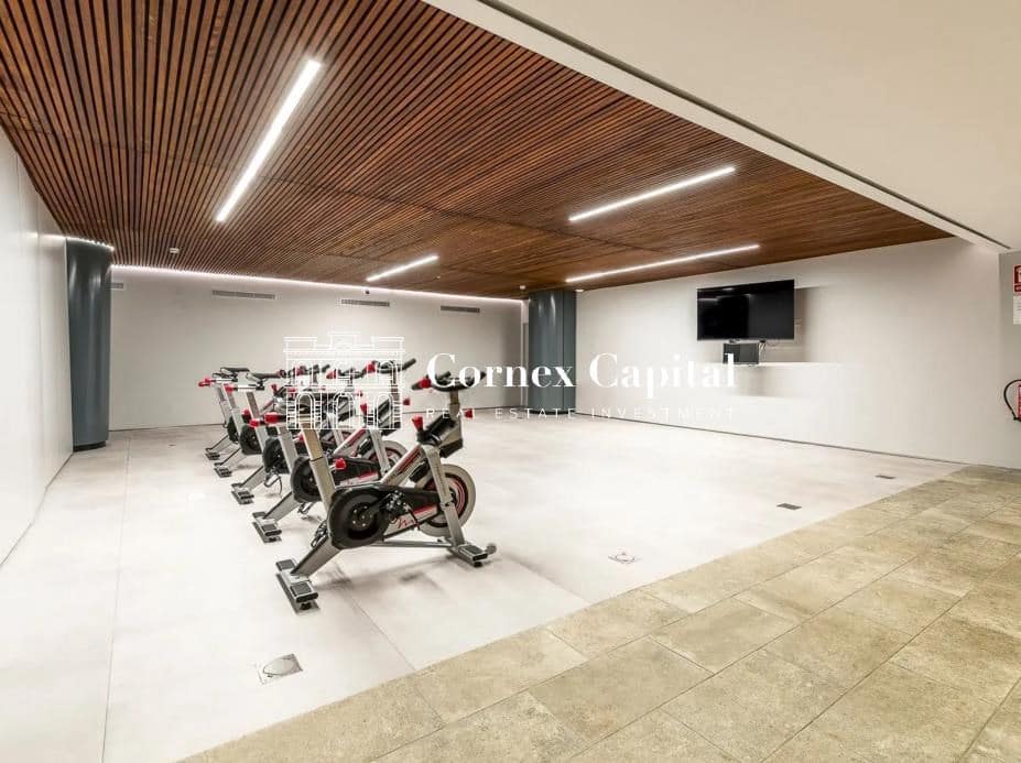 4 sovrum Lägenhet att hyra i Esplugues de Llobregat med pool garage - 4 500 € (Ref: 9430976)