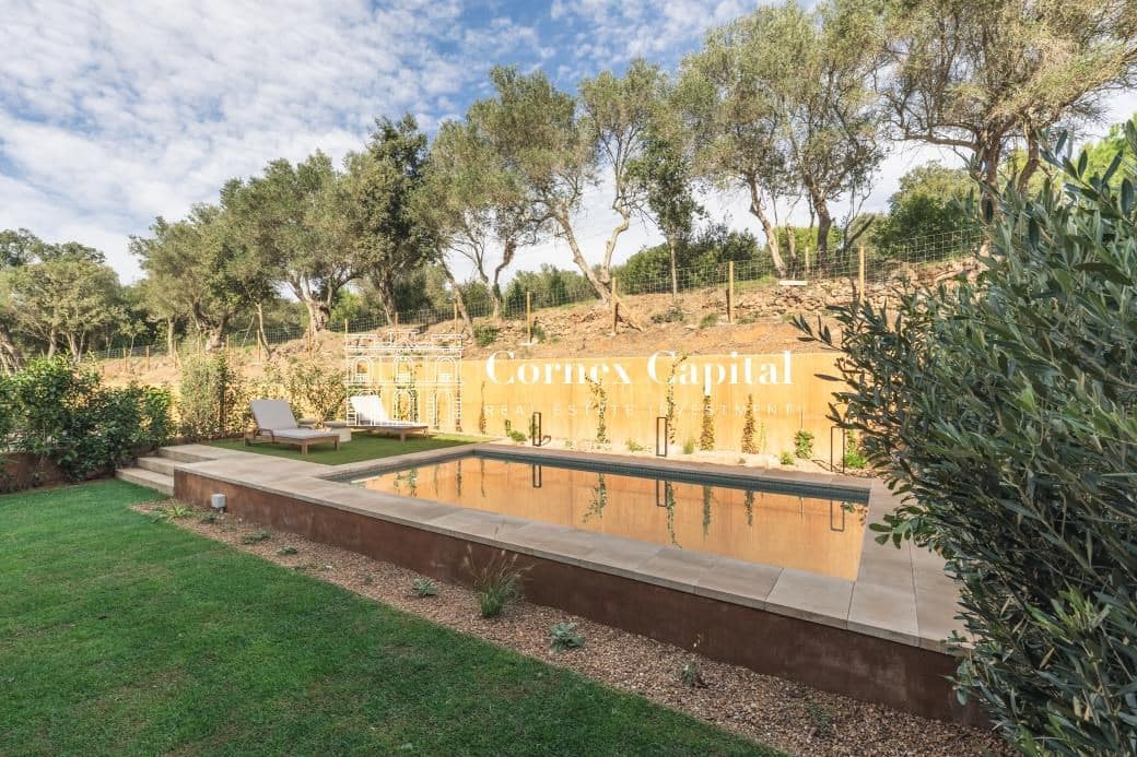 Adosado de 4 habitaciones en Begur en venta con piscina garaje - 789.000 € (Ref: 9433297)