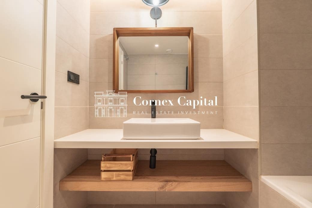 4 quarto Moradia em Banda para venda em Pals com piscina garagem - 857 050 € (Ref: 9433298)