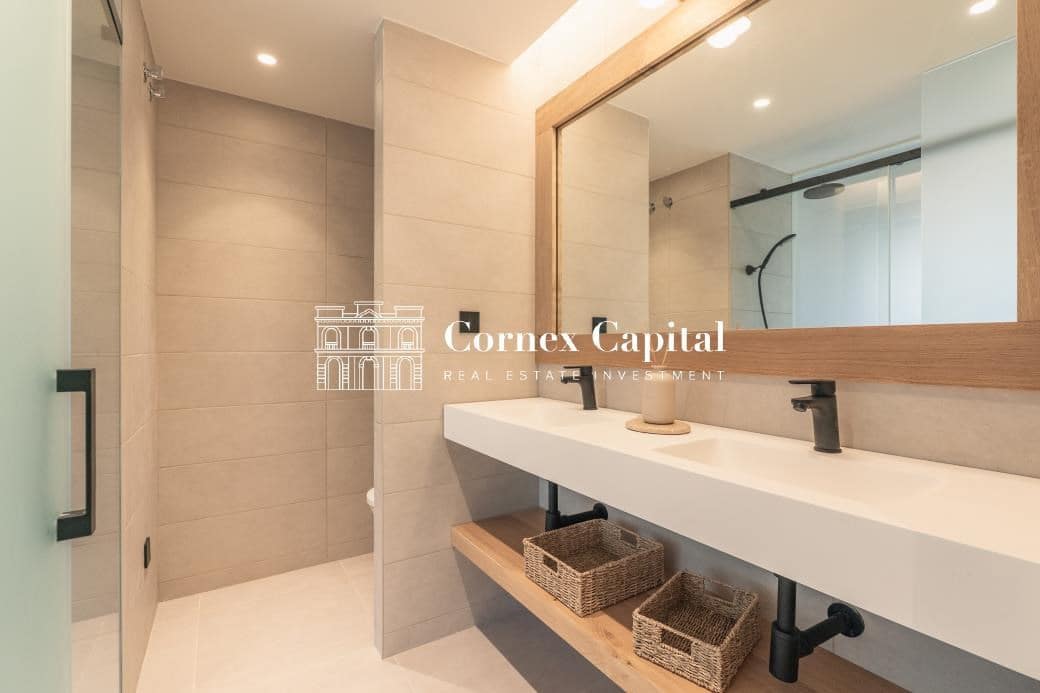 4 quarto Moradia em Banda para venda em Pals com piscina garagem - 857 050 € (Ref: 9433298)