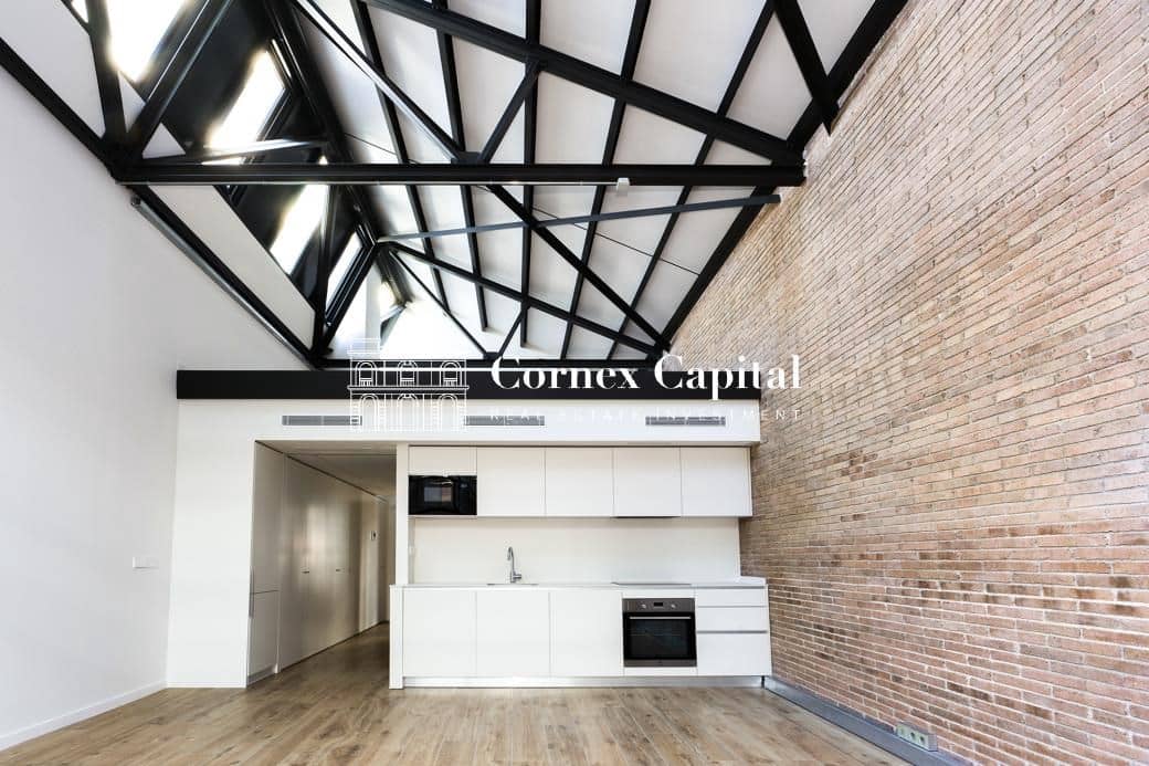 2 soveværelse Lejlighed til salg i Barcelona by - € 480.000 (Ref: 9433299)