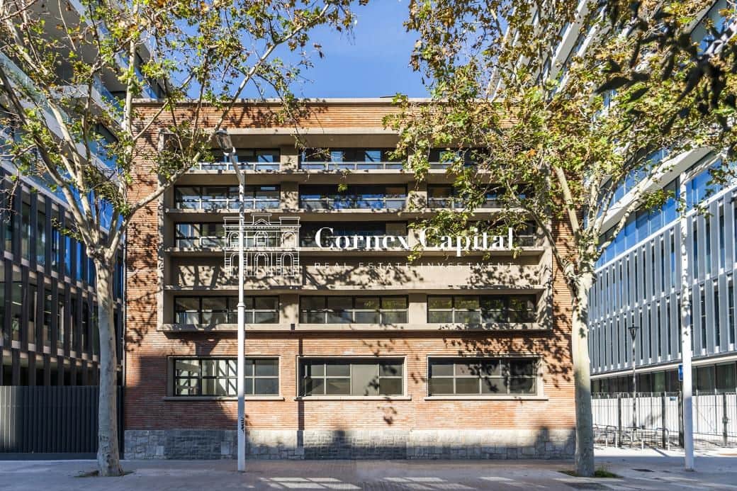 2 soveværelse Lejlighed til salg i Barcelona by - € 480.000 (Ref: 9433299)