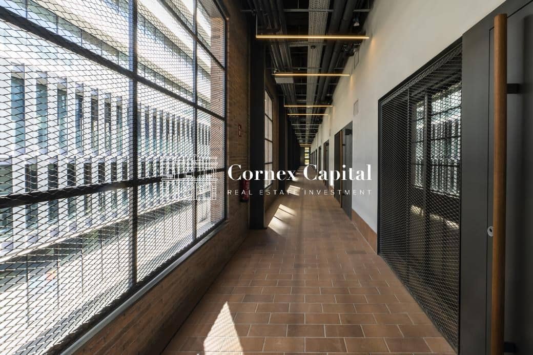 2 soveværelse Lejlighed til salg i Barcelona by - € 480.000 (Ref: 9433299)