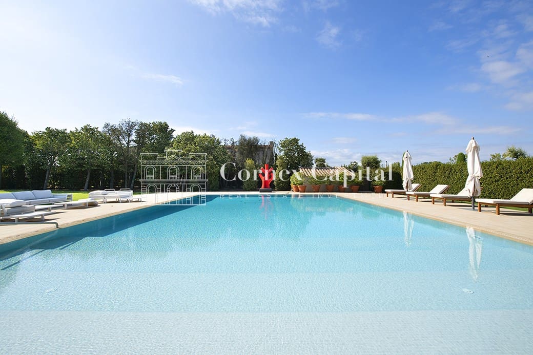 7 soverom Villa til salgs i Gualta med svømmebasseng garasje - € 3 690 000 (Ref: 9439685)