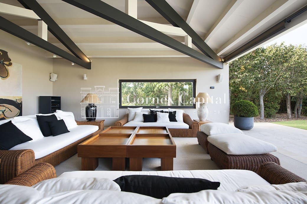 7 soverom Villa til salgs i Gualta med svømmebasseng garasje - € 3 690 000 (Ref: 9439685)