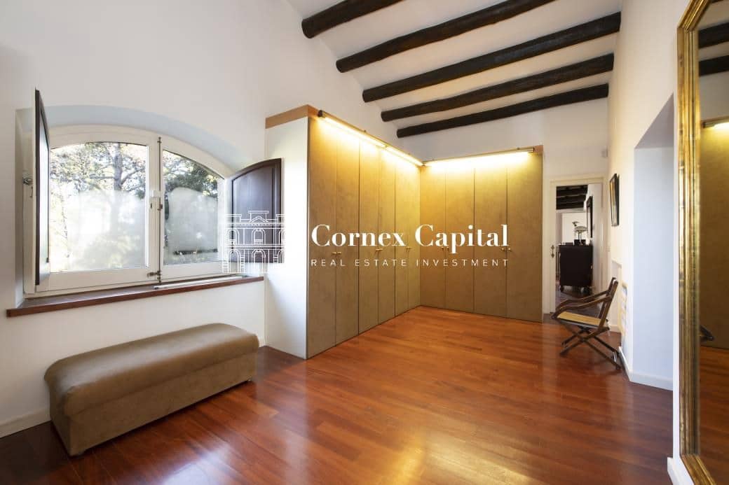 9 soveværelse Finca/Landehus til salg i Forallac med swimmingpool garage - € 2.300.000 (Ref: 9450999)