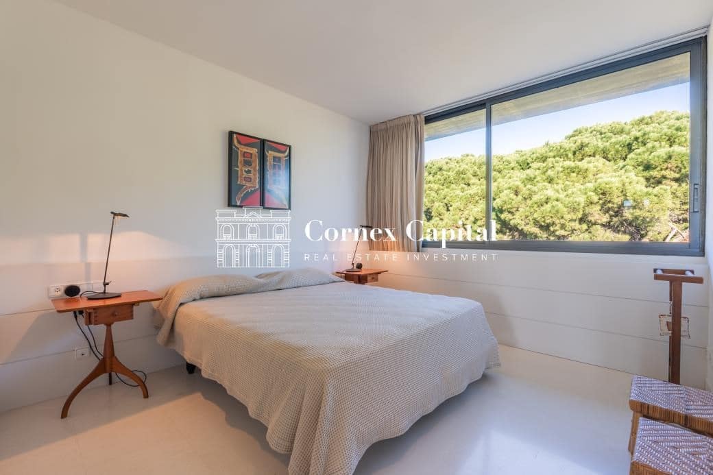 4 camera da letto Appartamento da affittare in Gualta con piscina garage - 2.500 € (Rif: 9451806)