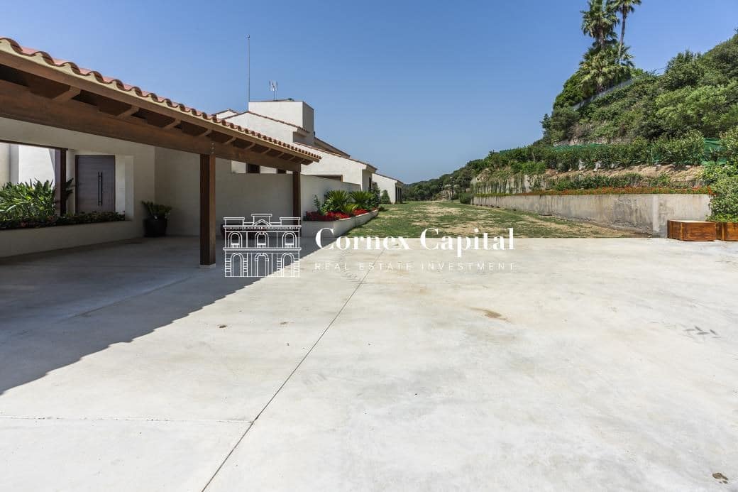 9 bedroom Villa for sale in Sant Andreu de Llavaneres with pool garage - € 17,000,000 (Ref: 9491144)