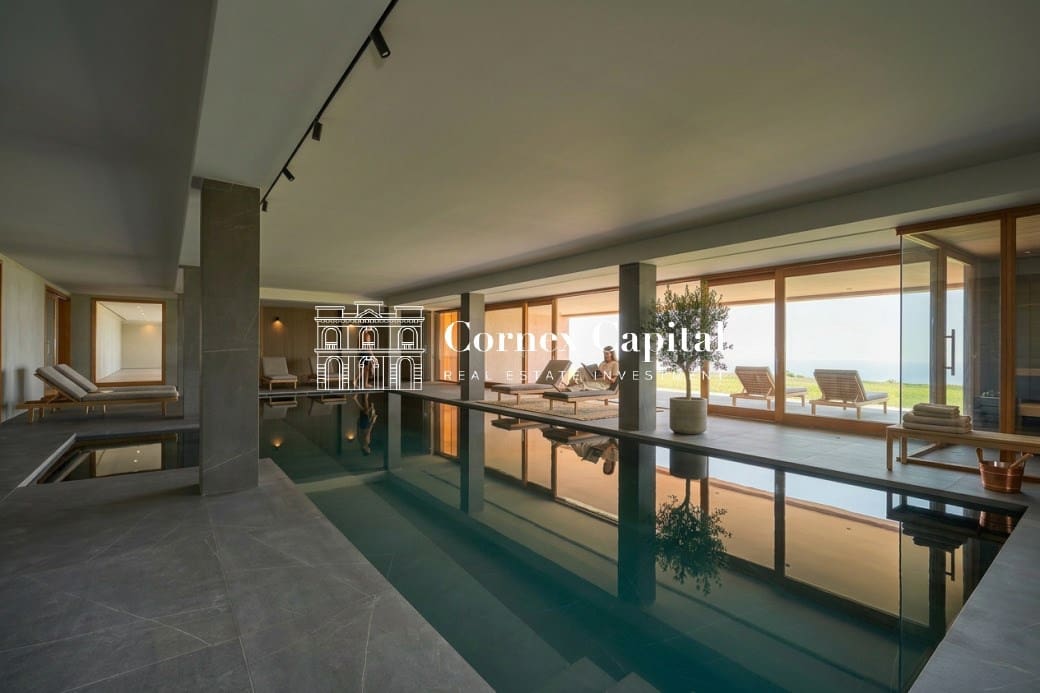 9 slaapkamer Villa te koop in Sant Andreu de Llavaneres met zwembad garage - € 17.000.000 (Ref: 9491144)