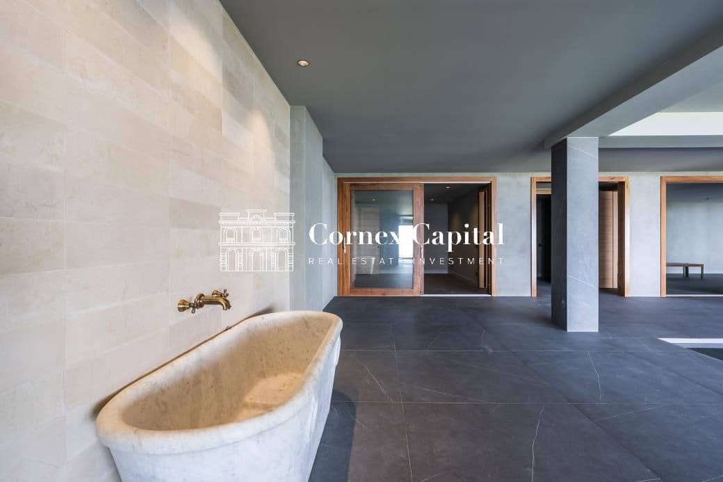 9 slaapkamer Villa te koop in Sant Andreu de Llavaneres met zwembad garage - € 17.000.000 (Ref: 9491144)