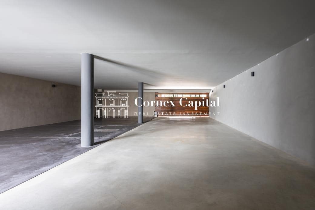 9 slaapkamer Villa te koop in Sant Andreu de Llavaneres met zwembad garage - € 17.000.000 (Ref: 9491144)