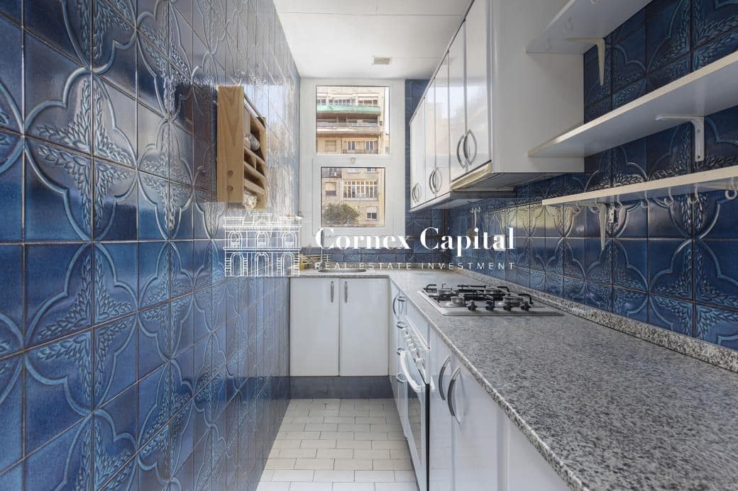 2 bedroom Apartment for sale in Barcelona city - € 690,000 (Ref: 9501963)