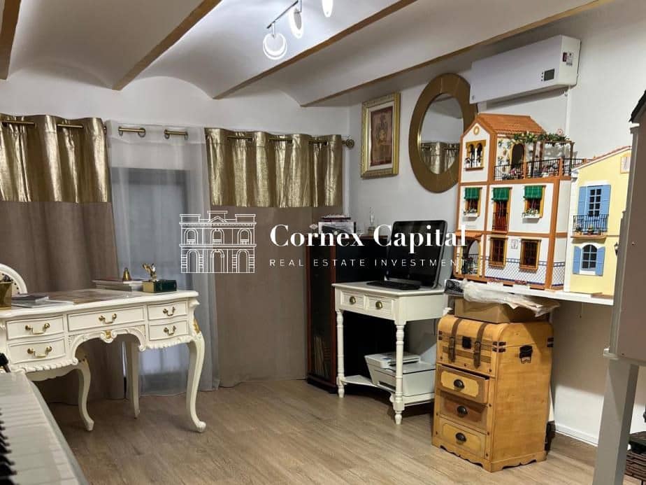 4 soverom Leilighet til salgs i Barcelona by - € 847 000 (Ref: 9504046)