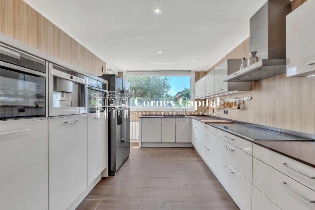 3 sovrum Villa till salu i Palamos med pool - 790 000 € (Ref: 9518782)