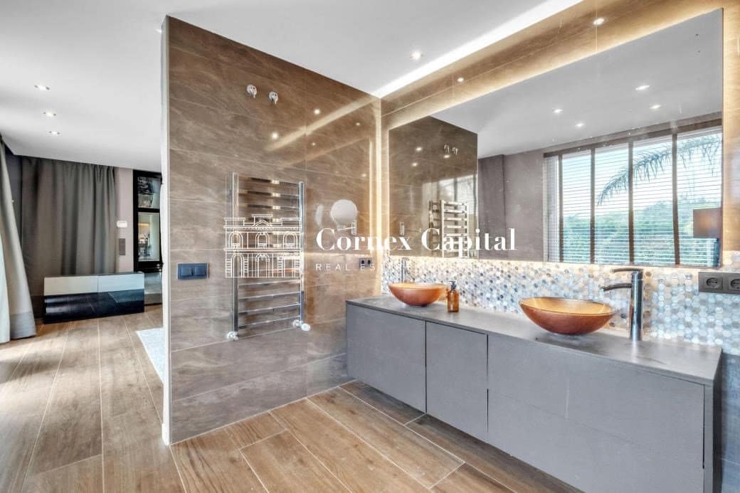 3 soveværelse Villa til salg i Vall-llobrega med swimmingpool - € 790.000 (Ref: 9518782)