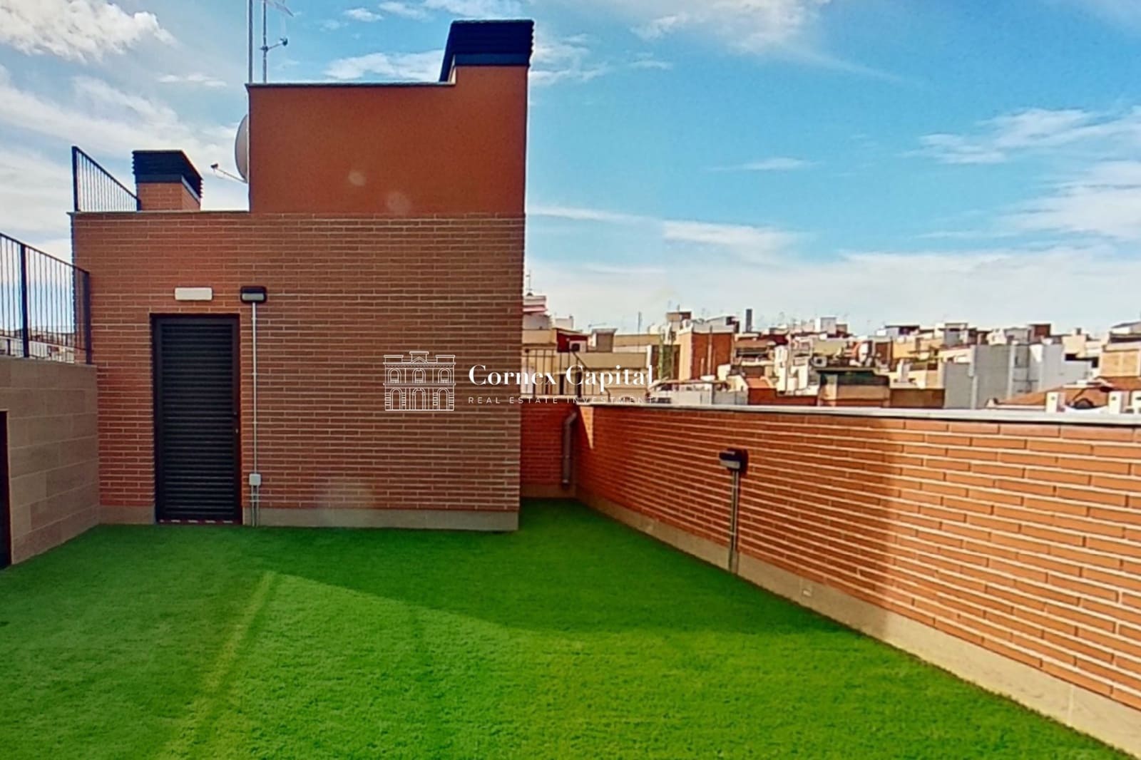 3 makuuhuone Huoneisto myytävänä paikassa L'Hospitalet de Llobregat mukana uima-altaan - 480 000 € (Ref: 9518783)