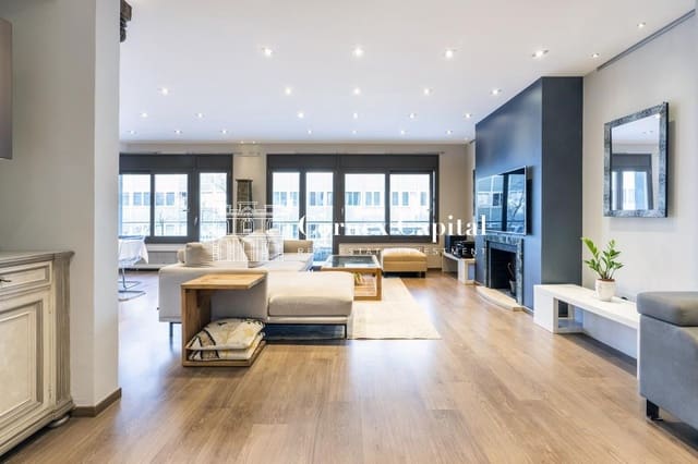 5 Zimmer Apartment zu vermieten in Sant Gervasi - Galvany, Barcelona Stadt mit Garage - 4.700 € (Ref: 9547605)