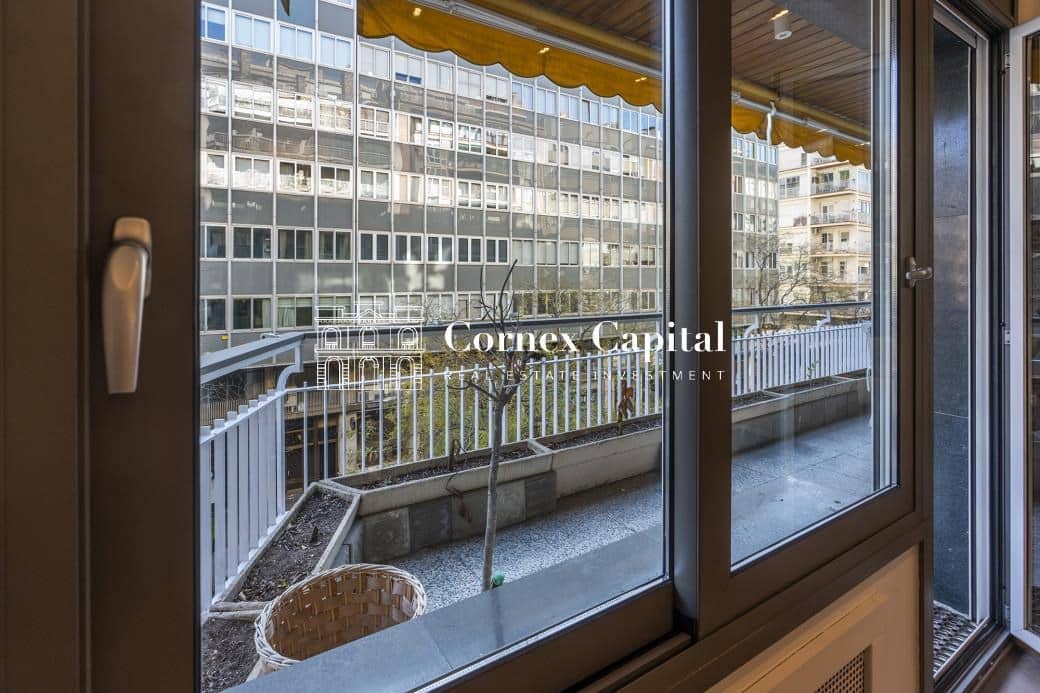 5 Zimmer Apartment zu vermieten in Barcelona Stadt mit Garage - 4.700 € (Ref: 9547605)