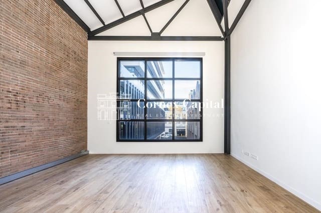2 sovrum Lägenhet att hyra i El Poblenou, Barcelona stad - 2 600 € (Ref: 9551072)