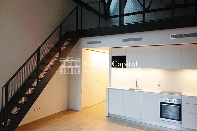 2 sovrum Lägenhet att hyra i El Poblenou, Barcelona stad - 2 600 € (Ref: 9551072)