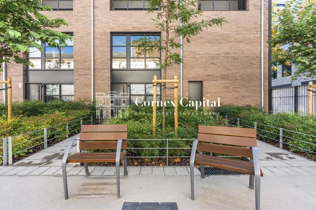 2 sovrum Lägenhet att hyra i Barcelona stad - 2 600 € (Ref: 9551072)