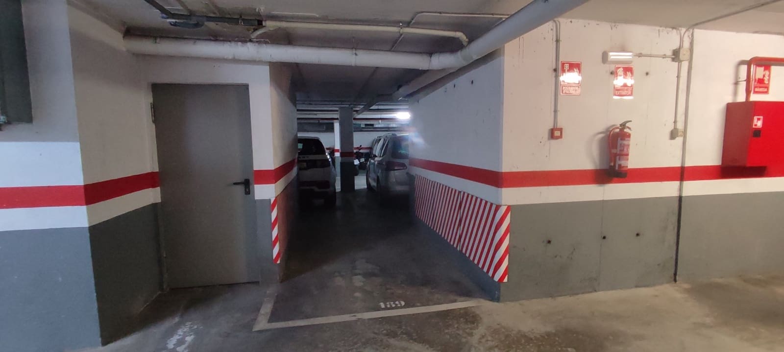 Garage til salg i Barcelona by - € 14.000 (Ref: 9555272)