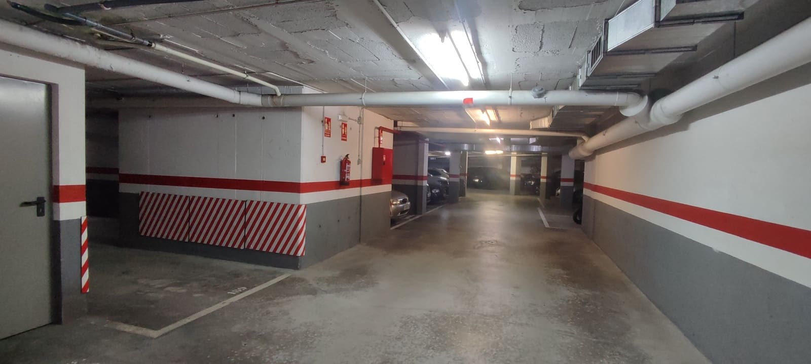 Garage til salg i Barcelona by - € 14.000 (Ref: 9555272)