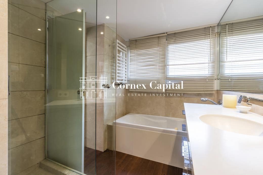 4 slaapkamer Appartement te koop in Barcelona stad met zwembad garage - € 1.850.000 (Ref: 9574468)