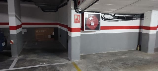Garage for sale in El Poblenou, Barcelona city - € 14,500 (Ref: 9607607)
