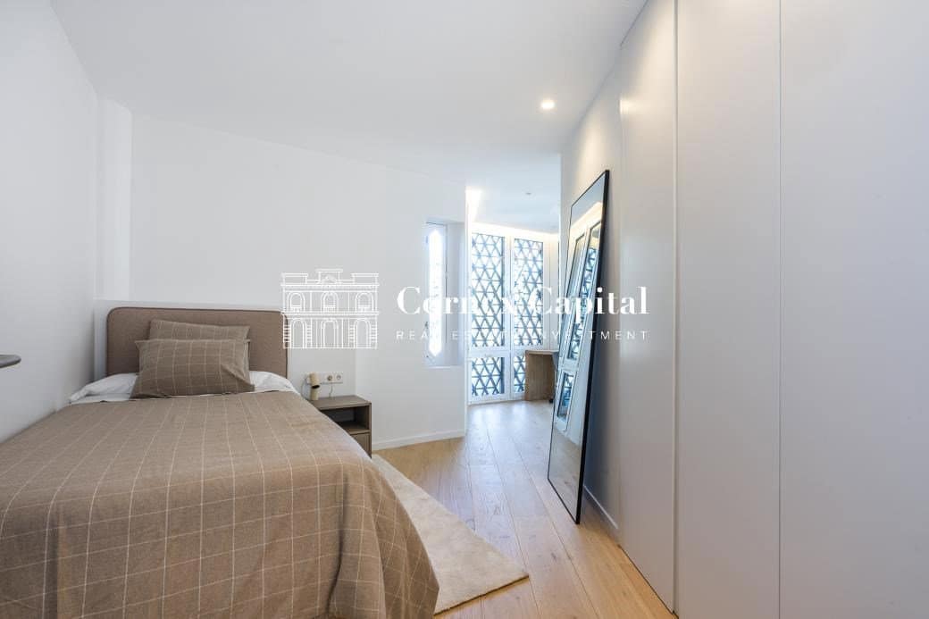 5 sypialnia Apartament na sprzedaż w Miasto Barcelona z basenem garażem - 2 700 000 € (Ref: 9615226)