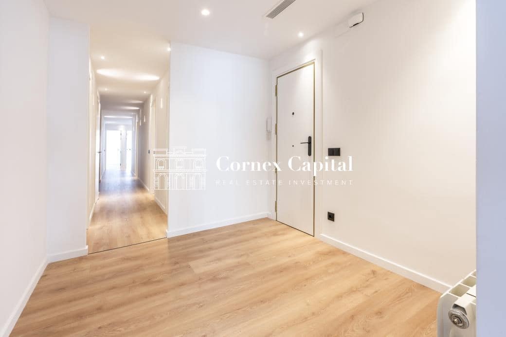 4 bedroom Apartment for sale in Barcelona city - € 1,250,000 (Ref: 9615227)