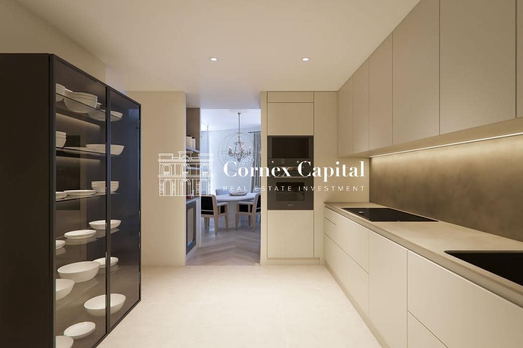 3 soveværelse Lejlighed til salg i Barcelona by - € 1.800.000 (Ref: 9619065)