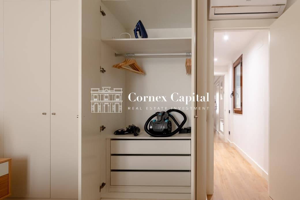 2 soveværelse Lejlighed til salg i Barcelona by - € 460.000 (Ref: 9619067)